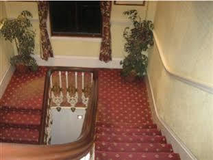 Park Avenue J Hyde Park Отель 4*